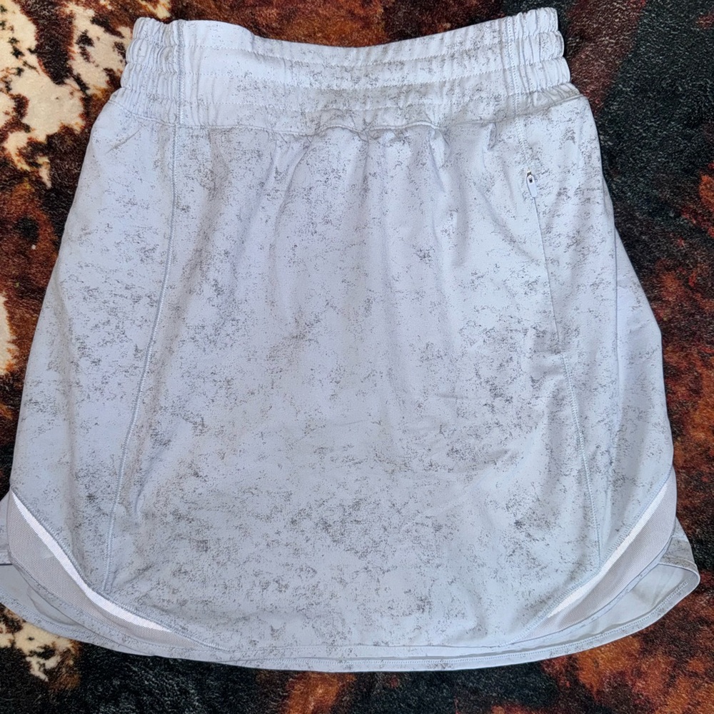 Lululemon Hotty Hot High-Rise Skort size 2